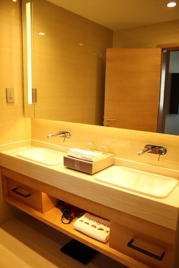 Intercity Hotel Qingdao Exterior photo